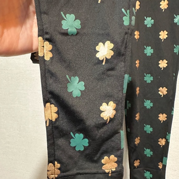 NWT Tipsy Elves Clover Leggings - size S - Picture 6 of 6